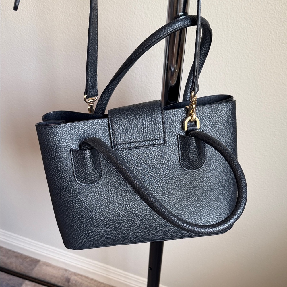 Angela Roi Elegant Black Vegan Leather Cher Bag - Picture 2 of 4